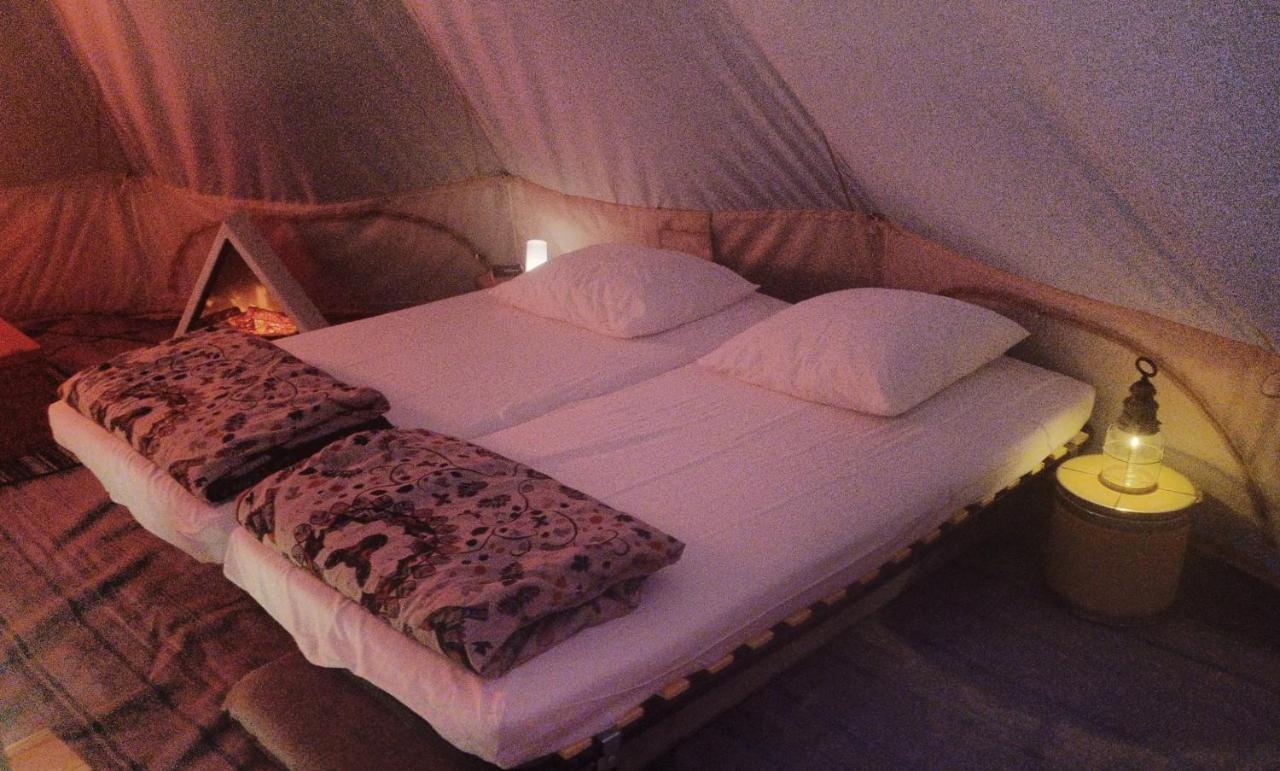 Atypik Nomad Hotel Recoubeau-Jansac Eksteriør billede